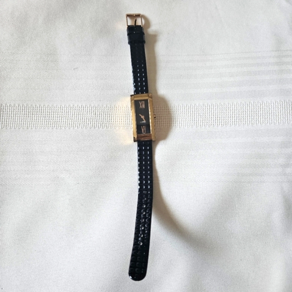 Classic Esprit Black Leather Strap Watch with Gold Accents